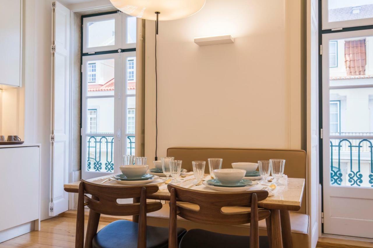 Charming 2 Bedroom Apartment In Baixa Chiado Лиссабон Экстерьер фото