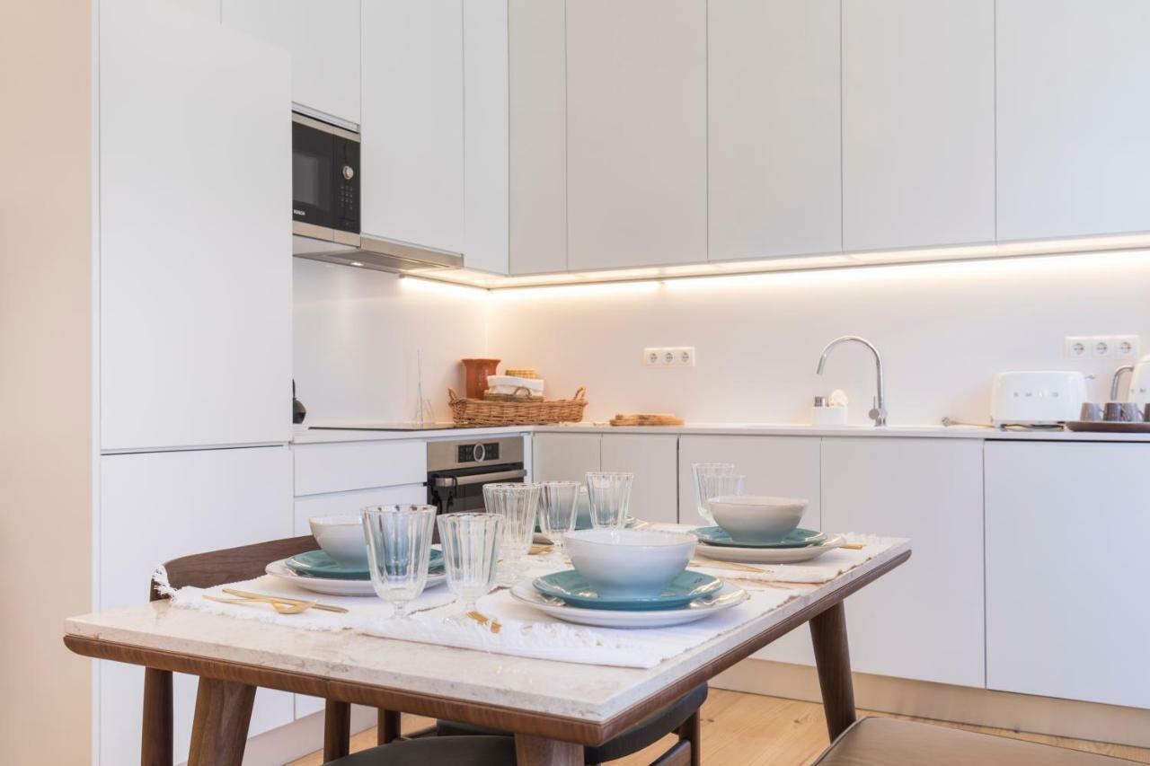 Charming 2 Bedroom Apartment In Baixa Chiado Лиссабон Экстерьер фото