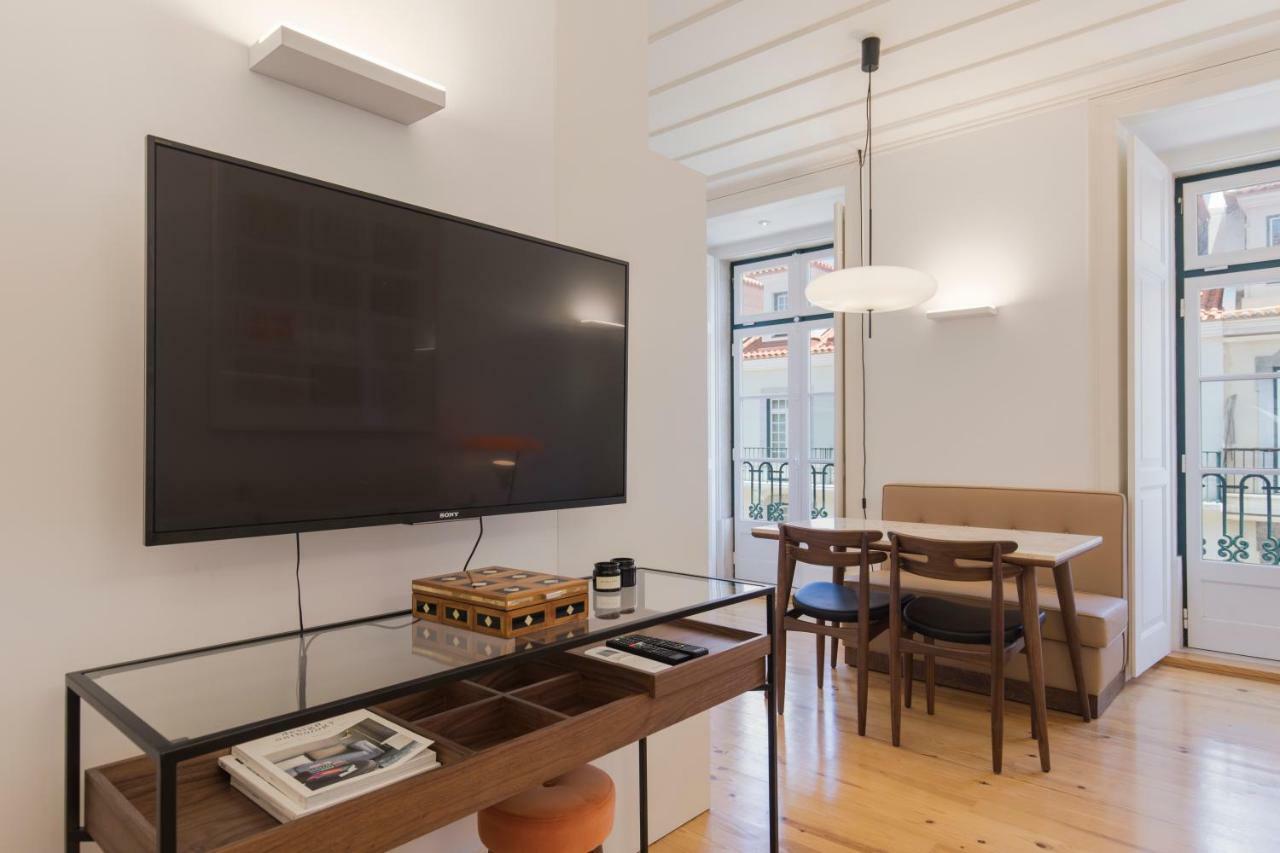 Charming 2 Bedroom Apartment In Baixa Chiado Лиссабон Экстерьер фото